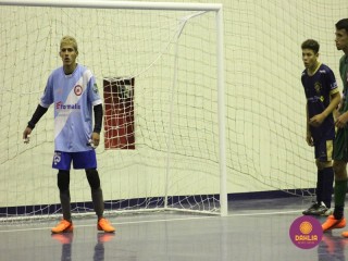 
<a style='margin-left: 5px;' class='btn btn-xs btn-social btn-facebook' href='https://www.facebook.com/sharer/sharer.php?u=https://ko-boladovale.web.getmuller.com.br/imgs/800-800-90/conteudo/fotos/1473/img8386.jpg' rel='popup' data-width='500' data-height='400'><i class='fa fa-facebook'></i>Compartilhar <span class='hidden-xs'>no Facebook</span>
</a> 
<a class='btn btn-default btn-xs' target='_blank' href='imgs/800-800-90/conteudo/fotos/1473/img8386.jpg'>
<span class='glyphicon glyphicon-cloud-download'></span> Salvar
</a> 
<span></span>