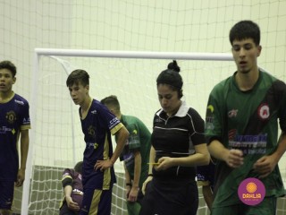 
<a style='margin-left: 5px;' class='btn btn-xs btn-social btn-facebook' href='https://www.facebook.com/sharer/sharer.php?u=https://ko-boladovale.web.getmuller.com.br/imgs/800-800-90/conteudo/fotos/1473/img8388.jpg' rel='popup' data-width='500' data-height='400'><i class='fa fa-facebook'></i>Compartilhar <span class='hidden-xs'>no Facebook</span>
</a> 
<a class='btn btn-default btn-xs' target='_blank' href='imgs/800-800-90/conteudo/fotos/1473/img8388.jpg'>
<span class='glyphicon glyphicon-cloud-download'></span> Salvar
</a> 
<span></span>