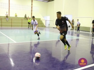 
<a style='margin-left: 5px;' class='btn btn-xs btn-social btn-facebook' href='https://www.facebook.com/sharer/sharer.php?u=https://ko-boladovale.web.getmuller.com.br/imgs/800-800-90/conteudo/fotos/1475/img2135.jpg' rel='popup' data-width='500' data-height='400'><i class='fa fa-facebook'></i>Compartilhar <span class='hidden-xs'>no Facebook</span>
</a> 
<a class='btn btn-default btn-xs' target='_blank' href='imgs/800-800-90/conteudo/fotos/1475/img2135.jpg'>
<span class='glyphicon glyphicon-cloud-download'></span> Salvar
</a> 
<span></span>