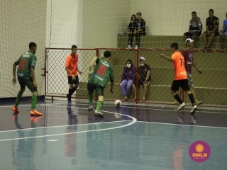 
<a style='margin-left: 5px;' class='btn btn-xs btn-social btn-facebook' href='https://www.facebook.com/sharer/sharer.php?u=https://ko-boladovale.web.getmuller.com.br/imgs/800-800-90/conteudo/fotos/1484/img8436.jpg' rel='popup' data-width='500' data-height='400'><i class='fa fa-facebook'></i>Compartilhar <span class='hidden-xs'>no Facebook</span>
</a> 
<a class='btn btn-default btn-xs' target='_blank' href='imgs/800-800-90/conteudo/fotos/1484/img8436.jpg'>
<span class='glyphicon glyphicon-cloud-download'></span> Salvar
</a> 
<span></span>