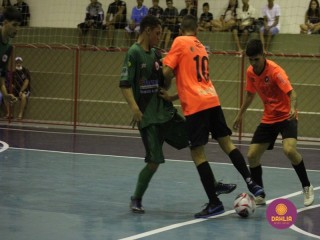 
<a style='margin-left: 5px;' class='btn btn-xs btn-social btn-facebook' href='https://www.facebook.com/sharer/sharer.php?u=https://ko-boladovale.web.getmuller.com.br/imgs/800-800-90/conteudo/fotos/1484/img8439.jpg' rel='popup' data-width='500' data-height='400'><i class='fa fa-facebook'></i>Compartilhar <span class='hidden-xs'>no Facebook</span>
</a> 
<a class='btn btn-default btn-xs' target='_blank' href='imgs/800-800-90/conteudo/fotos/1484/img8439.jpg'>
<span class='glyphicon glyphicon-cloud-download'></span> Salvar
</a> 
<span></span>