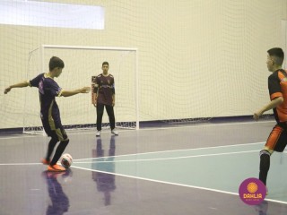 
<a style='margin-left: 5px;' class='btn btn-xs btn-social btn-facebook' href='https://www.facebook.com/sharer/sharer.php?u=https://ko-boladovale.web.getmuller.com.br/imgs/800-800-90/conteudo/fotos/1486/img8506.jpg' rel='popup' data-width='500' data-height='400'><i class='fa fa-facebook'></i>Compartilhar <span class='hidden-xs'>no Facebook</span>
</a> 
<a class='btn btn-default btn-xs' target='_blank' href='imgs/800-800-90/conteudo/fotos/1486/img8506.jpg'>
<span class='glyphicon glyphicon-cloud-download'></span> Salvar
</a> 
<span></span>