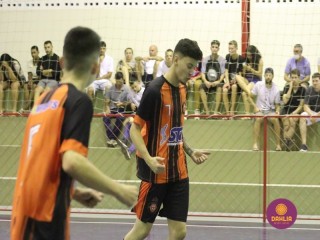 
<a style='margin-left: 5px;' class='btn btn-xs btn-social btn-facebook' href='https://www.facebook.com/sharer/sharer.php?u=https://ko-boladovale.web.getmuller.com.br/imgs/800-800-90/conteudo/fotos/1486/img8520.jpg' rel='popup' data-width='500' data-height='400'><i class='fa fa-facebook'></i>Compartilhar <span class='hidden-xs'>no Facebook</span>
</a> 
<a class='btn btn-default btn-xs' target='_blank' href='imgs/800-800-90/conteudo/fotos/1486/img8520.jpg'>
<span class='glyphicon glyphicon-cloud-download'></span> Salvar
</a> 
<span></span>