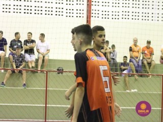 
<a style='margin-left: 5px;' class='btn btn-xs btn-social btn-facebook' href='https://www.facebook.com/sharer/sharer.php?u=https://ko-boladovale.web.getmuller.com.br/imgs/800-800-90/conteudo/fotos/1486/img8522.jpg' rel='popup' data-width='500' data-height='400'><i class='fa fa-facebook'></i>Compartilhar <span class='hidden-xs'>no Facebook</span>
</a> 
<a class='btn btn-default btn-xs' target='_blank' href='imgs/800-800-90/conteudo/fotos/1486/img8522.jpg'>
<span class='glyphicon glyphicon-cloud-download'></span> Salvar
</a> 
<span></span>