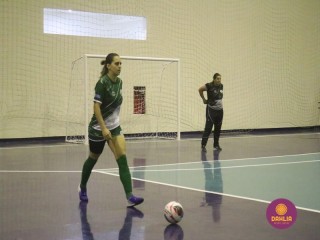 
<a style='margin-left: 5px;' class='btn btn-xs btn-social btn-facebook' href='https://www.facebook.com/sharer/sharer.php?u=https://ko-boladovale.web.getmuller.com.br/imgs/800-800-90/conteudo/fotos/1488/img8684.jpg' rel='popup' data-width='500' data-height='400'><i class='fa fa-facebook'></i>Compartilhar <span class='hidden-xs'>no Facebook</span>
</a> 
<a class='btn btn-default btn-xs' target='_blank' href='imgs/800-800-90/conteudo/fotos/1488/img8684.jpg'>
<span class='glyphicon glyphicon-cloud-download'></span> Salvar
</a> 
<span></span>