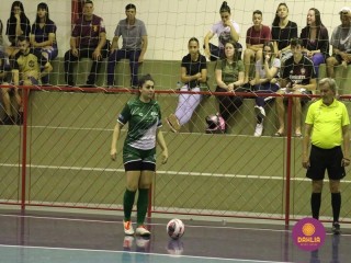 
<a style='margin-left: 5px;' class='btn btn-xs btn-social btn-facebook' href='https://www.facebook.com/sharer/sharer.php?u=https://ko-boladovale.web.getmuller.com.br/imgs/800-800-90/conteudo/fotos/1488/img8693.jpg' rel='popup' data-width='500' data-height='400'><i class='fa fa-facebook'></i>Compartilhar <span class='hidden-xs'>no Facebook</span>
</a> 
<a class='btn btn-default btn-xs' target='_blank' href='imgs/800-800-90/conteudo/fotos/1488/img8693.jpg'>
<span class='glyphicon glyphicon-cloud-download'></span> Salvar
</a> 
<span></span>