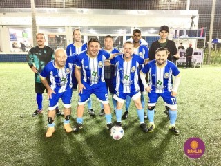 
<a style='margin-left: 5px;' class='btn btn-xs btn-social btn-facebook' href='https://www.facebook.com/sharer/sharer.php?u=https://ko-boladovale.web.getmuller.com.br/imgs/800-800-90/conteudo/fotos/1489/img-8782.jpeg' rel='popup' data-width='500' data-height='400'><i class='fa fa-facebook'></i>Compartilhar <span class='hidden-xs'>no Facebook</span>
</a> 
<a class='btn btn-default btn-xs' target='_blank' href='imgs/800-800-90/conteudo/fotos/1489/img-8782.jpeg'>
<span class='glyphicon glyphicon-cloud-download'></span> Salvar
</a> 
<span></span>