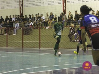 
<a style='margin-left: 5px;' class='btn btn-xs btn-social btn-facebook' href='https://www.facebook.com/sharer/sharer.php?u=https://ko-boladovale.web.getmuller.com.br/imgs/800-800-90/conteudo/fotos/1492/img8509.jpg' rel='popup' data-width='500' data-height='400'><i class='fa fa-facebook'></i>Compartilhar <span class='hidden-xs'>no Facebook</span>
</a> 
<a class='btn btn-default btn-xs' target='_blank' href='imgs/800-800-90/conteudo/fotos/1492/img8509.jpg'>
<span class='glyphicon glyphicon-cloud-download'></span> Salvar
</a> 
<span></span>