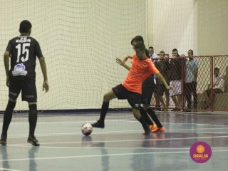 
<a style='margin-left: 5px;' class='btn btn-xs btn-social btn-facebook' href='https://www.facebook.com/sharer/sharer.php?u=https://ko-boladovale.web.getmuller.com.br/imgs/800-800-90/conteudo/fotos/1493/img8534.jpg' rel='popup' data-width='500' data-height='400'><i class='fa fa-facebook'></i>Compartilhar <span class='hidden-xs'>no Facebook</span>
</a> 
<a class='btn btn-default btn-xs' target='_blank' href='imgs/800-800-90/conteudo/fotos/1493/img8534.jpg'>
<span class='glyphicon glyphicon-cloud-download'></span> Salvar
</a> 
<span></span>