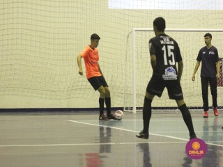 
<a style='margin-left: 5px;' class='btn btn-xs btn-social btn-facebook' href='https://www.facebook.com/sharer/sharer.php?u=https://ko-boladovale.web.getmuller.com.br/imgs/800-800-90/conteudo/fotos/1493/img8536.jpg' rel='popup' data-width='500' data-height='400'><i class='fa fa-facebook'></i>Compartilhar <span class='hidden-xs'>no Facebook</span>
</a> 
<a class='btn btn-default btn-xs' target='_blank' href='imgs/800-800-90/conteudo/fotos/1493/img8536.jpg'>
<span class='glyphicon glyphicon-cloud-download'></span> Salvar
</a> 
<span></span>