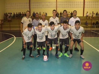 
<a style='margin-left: 5px;' class='btn btn-xs btn-social btn-facebook' href='https://www.facebook.com/sharer/sharer.php?u=https://ko-boladovale.web.getmuller.com.br/imgs/800-800-90/conteudo/fotos/1495/img9187.jpg' rel='popup' data-width='500' data-height='400'><i class='fa fa-facebook'></i>Compartilhar <span class='hidden-xs'>no Facebook</span>
</a> 
<a class='btn btn-default btn-xs' target='_blank' href='imgs/800-800-90/conteudo/fotos/1495/img9187.jpg'>
<span class='glyphicon glyphicon-cloud-download'></span> Salvar
</a> 
<span></span>