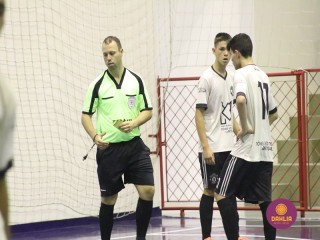 
<a style='margin-left: 5px;' class='btn btn-xs btn-social btn-facebook' href='https://www.facebook.com/sharer/sharer.php?u=https://ko-boladovale.web.getmuller.com.br/imgs/800-800-90/conteudo/fotos/1495/img9203.jpg' rel='popup' data-width='500' data-height='400'><i class='fa fa-facebook'></i>Compartilhar <span class='hidden-xs'>no Facebook</span>
</a> 
<a class='btn btn-default btn-xs' target='_blank' href='imgs/800-800-90/conteudo/fotos/1495/img9203.jpg'>
<span class='glyphicon glyphicon-cloud-download'></span> Salvar
</a> 
<span></span>