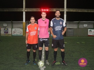 
<a style='margin-left: 5px;' class='btn btn-xs btn-social btn-facebook' href='https://www.facebook.com/sharer/sharer.php?u=https://ko-boladovale.web.getmuller.com.br/imgs/800-800-90/conteudo/fotos/1496/img9310.jpg' rel='popup' data-width='500' data-height='400'><i class='fa fa-facebook'></i>Compartilhar <span class='hidden-xs'>no Facebook</span>
</a> 
<a class='btn btn-default btn-xs' target='_blank' href='imgs/800-800-90/conteudo/fotos/1496/img9310.jpg'>
<span class='glyphicon glyphicon-cloud-download'></span> Salvar
</a> 
<span></span>