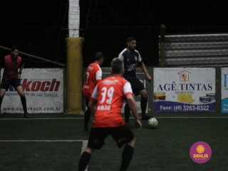 
<a style='margin-left: 5px;' class='btn btn-xs btn-social btn-facebook' href='https://www.facebook.com/sharer/sharer.php?u=https://ko-boladovale.web.getmuller.com.br/imgs/800-800-90/conteudo/fotos/1496/img9344.jpg' rel='popup' data-width='500' data-height='400'><i class='fa fa-facebook'></i>Compartilhar <span class='hidden-xs'>no Facebook</span>
</a> 
<a class='btn btn-default btn-xs' target='_blank' href='imgs/800-800-90/conteudo/fotos/1496/img9344.jpg'>
<span class='glyphicon glyphicon-cloud-download'></span> Salvar
</a> 
<span></span>