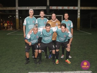 
<a style='margin-left: 5px;' class='btn btn-xs btn-social btn-facebook' href='https://www.facebook.com/sharer/sharer.php?u=https://ko-boladovale.web.getmuller.com.br/imgs/800-800-90/conteudo/fotos/1497/img9371.jpg' rel='popup' data-width='500' data-height='400'><i class='fa fa-facebook'></i>Compartilhar <span class='hidden-xs'>no Facebook</span>
</a> 
<a class='btn btn-default btn-xs' target='_blank' href='imgs/800-800-90/conteudo/fotos/1497/img9371.jpg'>
<span class='glyphicon glyphicon-cloud-download'></span> Salvar
</a> 
<span></span>