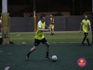 
<a style='margin-left: 5px;' class='btn btn-xs btn-social btn-facebook' href='https://www.facebook.com/sharer/sharer.php?u=https://ko-boladovale.web.getmuller.com.br/imgs/800-800-90/conteudo/fotos/1497/img9381.jpg' rel='popup' data-width='500' data-height='400'><i class='fa fa-facebook'></i>Compartilhar <span class='hidden-xs'>no Facebook</span>
</a> 
<a class='btn btn-default btn-xs' target='_blank' href='imgs/800-800-90/conteudo/fotos/1497/img9381.jpg'>
<span class='glyphicon glyphicon-cloud-download'></span> Salvar
</a> 
<span></span>