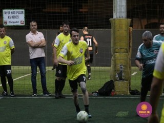 
<a style='margin-left: 5px;' class='btn btn-xs btn-social btn-facebook' href='https://www.facebook.com/sharer/sharer.php?u=https://ko-boladovale.web.getmuller.com.br/imgs/800-800-90/conteudo/fotos/1497/img9409.jpg' rel='popup' data-width='500' data-height='400'><i class='fa fa-facebook'></i>Compartilhar <span class='hidden-xs'>no Facebook</span>
</a> 
<a class='btn btn-default btn-xs' target='_blank' href='imgs/800-800-90/conteudo/fotos/1497/img9409.jpg'>
<span class='glyphicon glyphicon-cloud-download'></span> Salvar
</a> 
<span></span>