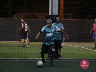 
<a style='margin-left: 5px;' class='btn btn-xs btn-social btn-facebook' href='https://www.facebook.com/sharer/sharer.php?u=https://ko-boladovale.web.getmuller.com.br/imgs/800-800-90/conteudo/fotos/1497/img9412.jpg' rel='popup' data-width='500' data-height='400'><i class='fa fa-facebook'></i>Compartilhar <span class='hidden-xs'>no Facebook</span>
</a> 
<a class='btn btn-default btn-xs' target='_blank' href='imgs/800-800-90/conteudo/fotos/1497/img9412.jpg'>
<span class='glyphicon glyphicon-cloud-download'></span> Salvar
</a> 
<span></span>