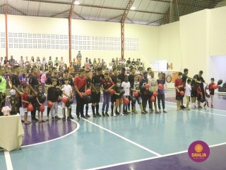 
<a style='margin-left: 5px;' class='btn btn-xs btn-social btn-facebook' href='https://www.facebook.com/sharer/sharer.php?u=https://ko-boladovale.web.getmuller.com.br/imgs/800-800-90/conteudo/fotos/1500/img9739.jpg' rel='popup' data-width='500' data-height='400'><i class='fa fa-facebook'></i>Compartilhar <span class='hidden-xs'>no Facebook</span>
</a> 
<a class='btn btn-default btn-xs' target='_blank' href='imgs/800-800-90/conteudo/fotos/1500/img9739.jpg'>
<span class='glyphicon glyphicon-cloud-download'></span> Salvar
</a> 
<span></span>