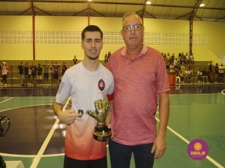 
<a style='margin-left: 5px;' class='btn btn-xs btn-social btn-facebook' href='https://www.facebook.com/sharer/sharer.php?u=https://ko-boladovale.web.getmuller.com.br/imgs/800-800-90/conteudo/fotos/1501/img9905.jpg' rel='popup' data-width='500' data-height='400'><i class='fa fa-facebook'></i>Compartilhar <span class='hidden-xs'>no Facebook</span>
</a> 
<a class='btn btn-default btn-xs' target='_blank' href='imgs/800-800-90/conteudo/fotos/1501/img9905.jpg'>
<span class='glyphicon glyphicon-cloud-download'></span> Salvar
</a> 
<span></span>