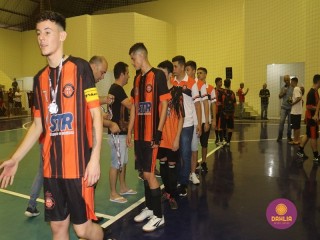 
<a style='margin-left: 5px;' class='btn btn-xs btn-social btn-facebook' href='https://www.facebook.com/sharer/sharer.php?u=https://ko-boladovale.web.getmuller.com.br/imgs/800-800-90/conteudo/fotos/1501/img9929.jpg' rel='popup' data-width='500' data-height='400'><i class='fa fa-facebook'></i>Compartilhar <span class='hidden-xs'>no Facebook</span>
</a> 
<a class='btn btn-default btn-xs' target='_blank' href='imgs/800-800-90/conteudo/fotos/1501/img9929.jpg'>
<span class='glyphicon glyphicon-cloud-download'></span> Salvar
</a> 
<span></span>