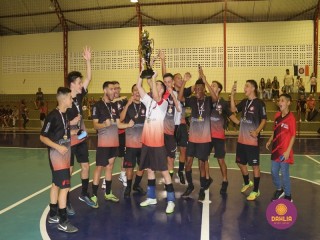 
<a style='margin-left: 5px;' class='btn btn-xs btn-social btn-facebook' href='https://www.facebook.com/sharer/sharer.php?u=https://ko-boladovale.web.getmuller.com.br/imgs/800-800-90/conteudo/fotos/1501/img9966.jpg' rel='popup' data-width='500' data-height='400'><i class='fa fa-facebook'></i>Compartilhar <span class='hidden-xs'>no Facebook</span>
</a> 
<a class='btn btn-default btn-xs' target='_blank' href='imgs/800-800-90/conteudo/fotos/1501/img9966.jpg'>
<span class='glyphicon glyphicon-cloud-download'></span> Salvar
</a> 
<span></span>