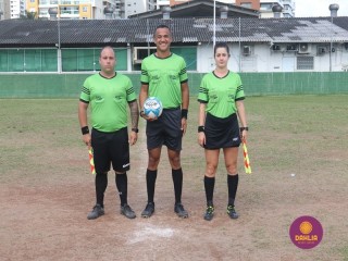 
<a style='margin-left: 5px;' class='btn btn-xs btn-social btn-facebook' href='https://www.facebook.com/sharer/sharer.php?u=https://ko-boladovale.web.getmuller.com.br/imgs/800-800-90/conteudo/fotos/1508/img1670.jpg' rel='popup' data-width='500' data-height='400'><i class='fa fa-facebook'></i>Compartilhar <span class='hidden-xs'>no Facebook</span>
</a> 
<a class='btn btn-default btn-xs' target='_blank' href='imgs/800-800-90/conteudo/fotos/1508/img1670.jpg'>
<span class='glyphicon glyphicon-cloud-download'></span> Salvar
</a> 
<span></span>