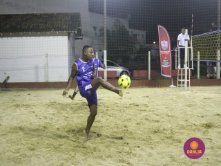 
<a style='margin-left: 5px;' class='btn btn-xs btn-social btn-facebook' href='https://www.facebook.com/sharer/sharer.php?u=https://ko-boladovale.web.getmuller.com.br/imgs/800-800-90/conteudo/fotos/1509/img1834.jpg' rel='popup' data-width='500' data-height='400'><i class='fa fa-facebook'></i>Compartilhar <span class='hidden-xs'>no Facebook</span>
</a> 
<a class='btn btn-default btn-xs' target='_blank' href='imgs/800-800-90/conteudo/fotos/1509/img1834.jpg'>
<span class='glyphicon glyphicon-cloud-download'></span> Salvar
</a> 
<span></span>