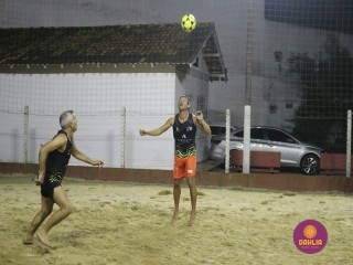 
<a style='margin-left: 5px;' class='btn btn-xs btn-social btn-facebook' href='https://www.facebook.com/sharer/sharer.php?u=https://ko-boladovale.web.getmuller.com.br/imgs/800-800-90/conteudo/fotos/1509/img1850.jpg' rel='popup' data-width='500' data-height='400'><i class='fa fa-facebook'></i>Compartilhar <span class='hidden-xs'>no Facebook</span>
</a> 
<a class='btn btn-default btn-xs' target='_blank' href='imgs/800-800-90/conteudo/fotos/1509/img1850.jpg'>
<span class='glyphicon glyphicon-cloud-download'></span> Salvar
</a> 
<span></span>