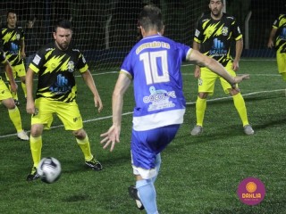 
<a style='margin-left: 5px;' class='btn btn-xs btn-social btn-facebook' href='https://www.facebook.com/sharer/sharer.php?u=https://ko-boladovale.web.getmuller.com.br/imgs/800-800-90/conteudo/fotos/1511/img2132.jpg' rel='popup' data-width='500' data-height='400'><i class='fa fa-facebook'></i>Compartilhar <span class='hidden-xs'>no Facebook</span>
</a> 
<a class='btn btn-default btn-xs' target='_blank' href='imgs/800-800-90/conteudo/fotos/1511/img2132.jpg'>
<span class='glyphicon glyphicon-cloud-download'></span> Salvar
</a> 
<span></span>