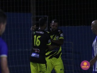 
<a style='margin-left: 5px;' class='btn btn-xs btn-social btn-facebook' href='https://www.facebook.com/sharer/sharer.php?u=https://ko-boladovale.web.getmuller.com.br/imgs/800-800-90/conteudo/fotos/1511/img2145.jpg' rel='popup' data-width='500' data-height='400'><i class='fa fa-facebook'></i>Compartilhar <span class='hidden-xs'>no Facebook</span>
</a> 
<a class='btn btn-default btn-xs' target='_blank' href='imgs/800-800-90/conteudo/fotos/1511/img2145.jpg'>
<span class='glyphicon glyphicon-cloud-download'></span> Salvar
</a> 
<span></span>