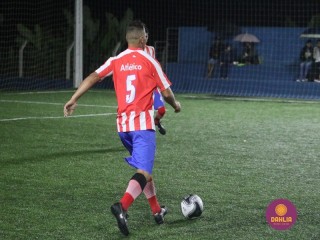 
<a style='margin-left: 5px;' class='btn btn-xs btn-social btn-facebook' href='https://www.facebook.com/sharer/sharer.php?u=https://ko-boladovale.web.getmuller.com.br/imgs/800-800-90/conteudo/fotos/1512/img2186.jpg' rel='popup' data-width='500' data-height='400'><i class='fa fa-facebook'></i>Compartilhar <span class='hidden-xs'>no Facebook</span>
</a> 
<a class='btn btn-default btn-xs' target='_blank' href='imgs/800-800-90/conteudo/fotos/1512/img2186.jpg'>
<span class='glyphicon glyphicon-cloud-download'></span> Salvar
</a> 
<span></span>