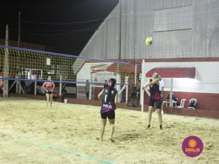 
<a style='margin-left: 5px;' class='btn btn-xs btn-social btn-facebook' href='https://www.facebook.com/sharer/sharer.php?u=https://ko-boladovale.web.getmuller.com.br/imgs/800-800-90/conteudo/fotos/1513/img8569.jpg' rel='popup' data-width='500' data-height='400'><i class='fa fa-facebook'></i>Compartilhar <span class='hidden-xs'>no Facebook</span>
</a> 
<a class='btn btn-default btn-xs' target='_blank' href='imgs/800-800-90/conteudo/fotos/1513/img8569.jpg'>
<span class='glyphicon glyphicon-cloud-download'></span> Salvar
</a> 
<span></span>