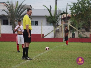 
<a style='margin-left: 5px;' class='btn btn-xs btn-social btn-facebook' href='https://www.facebook.com/sharer/sharer.php?u=https://ko-boladovale.web.getmuller.com.br/imgs/800-800-90/conteudo/fotos/1555/img1679.jpg' rel='popup' data-width='500' data-height='400'><i class='fa fa-facebook'></i>Compartilhar <span class='hidden-xs'>no Facebook</span>
</a> 
<a class='btn btn-default btn-xs' target='_blank' href='imgs/800-800-90/conteudo/fotos/1555/img1679.jpg'>
<span class='glyphicon glyphicon-cloud-download'></span> Salvar
</a> 
<span></span>