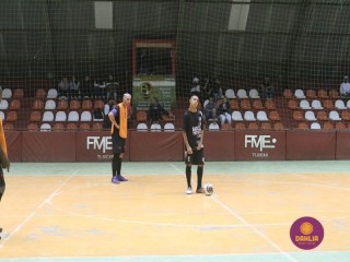 
<a style='margin-left: 5px;' class='btn btn-xs btn-social btn-facebook' href='https://www.facebook.com/sharer/sharer.php?u=https://ko-boladovale.web.getmuller.com.br/imgs/800-800-90/conteudo/fotos/1693/img0626.jpg' rel='popup' data-width='500' data-height='400'><i class='fa fa-facebook'></i>Compartilhar <span class='hidden-xs'>no Facebook</span>
</a> 
<a class='btn btn-default btn-xs' target='_blank' href='imgs/800-800-90/conteudo/fotos/1693/img0626.jpg'>
<span class='glyphicon glyphicon-cloud-download'></span> Salvar
</a> 
<span></span>