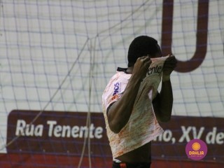 
<a style='margin-left: 5px;' class='btn btn-xs btn-social btn-facebook' href='https://www.facebook.com/sharer/sharer.php?u=https://ko-boladovale.web.getmuller.com.br/imgs/800-800-90/conteudo/fotos/1695/img0775.jpg' rel='popup' data-width='500' data-height='400'><i class='fa fa-facebook'></i>Compartilhar <span class='hidden-xs'>no Facebook</span>
</a> 
<a class='btn btn-default btn-xs' target='_blank' href='imgs/800-800-90/conteudo/fotos/1695/img0775.jpg'>
<span class='glyphicon glyphicon-cloud-download'></span> Salvar
</a> 
<span></span>