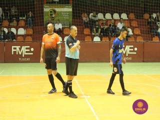 
<a style='margin-left: 5px;' class='btn btn-xs btn-social btn-facebook' href='https://www.facebook.com/sharer/sharer.php?u=https://ko-boladovale.web.getmuller.com.br/imgs/800-800-90/conteudo/fotos/1697/img7383.jpg' rel='popup' data-width='500' data-height='400'><i class='fa fa-facebook'></i>Compartilhar <span class='hidden-xs'>no Facebook</span>
</a> 
<a class='btn btn-default btn-xs' target='_blank' href='imgs/800-800-90/conteudo/fotos/1697/img7383.jpg'>
<span class='glyphicon glyphicon-cloud-download'></span> Salvar
</a> 
<span></span>