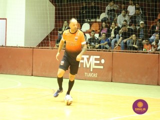 
<a style='margin-left: 5px;' class='btn btn-xs btn-social btn-facebook' href='https://www.facebook.com/sharer/sharer.php?u=https://ko-boladovale.web.getmuller.com.br/imgs/800-800-90/conteudo/fotos/1697/img7392.jpg' rel='popup' data-width='500' data-height='400'><i class='fa fa-facebook'></i>Compartilhar <span class='hidden-xs'>no Facebook</span>
</a> 
<a class='btn btn-default btn-xs' target='_blank' href='imgs/800-800-90/conteudo/fotos/1697/img7392.jpg'>
<span class='glyphicon glyphicon-cloud-download'></span> Salvar
</a> 
<span></span>