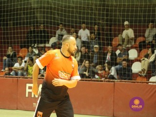 
<a style='margin-left: 5px;' class='btn btn-xs btn-social btn-facebook' href='https://www.facebook.com/sharer/sharer.php?u=https://ko-boladovale.web.getmuller.com.br/imgs/800-800-90/conteudo/fotos/1697/img7402.jpg' rel='popup' data-width='500' data-height='400'><i class='fa fa-facebook'></i>Compartilhar <span class='hidden-xs'>no Facebook</span>
</a> 
<a class='btn btn-default btn-xs' target='_blank' href='imgs/800-800-90/conteudo/fotos/1697/img7402.jpg'>
<span class='glyphicon glyphicon-cloud-download'></span> Salvar
</a> 
<span></span>