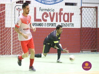 
<a style='margin-left: 5px;' class='btn btn-xs btn-social btn-facebook' href='https://www.facebook.com/sharer/sharer.php?u=https://ko-boladovale.web.getmuller.com.br/imgs/800-800-90/conteudo/fotos/1700/img0903.jpg' rel='popup' data-width='500' data-height='400'><i class='fa fa-facebook'></i>Compartilhar <span class='hidden-xs'>no Facebook</span>
</a> 
<a class='btn btn-default btn-xs' target='_blank' href='imgs/800-800-90/conteudo/fotos/1700/img0903.jpg'>
<span class='glyphicon glyphicon-cloud-download'></span> Salvar
</a> 
<span></span>