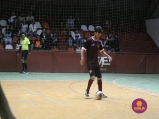 
<a style='margin-left: 5px;' class='btn btn-xs btn-social btn-facebook' href='https://www.facebook.com/sharer/sharer.php?u=https://ko-boladovale.web.getmuller.com.br/imgs/800-800-90/conteudo/fotos/1702/img1027.jpg' rel='popup' data-width='500' data-height='400'><i class='fa fa-facebook'></i>Compartilhar <span class='hidden-xs'>no Facebook</span>
</a> 
<a class='btn btn-default btn-xs' target='_blank' href='imgs/800-800-90/conteudo/fotos/1702/img1027.jpg'>
<span class='glyphicon glyphicon-cloud-download'></span> Salvar
</a> 
<span></span>