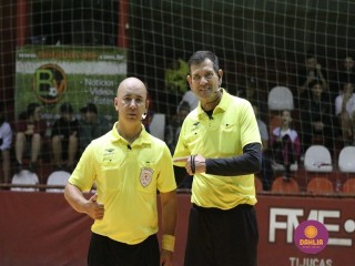 
<a style='margin-left: 5px;' class='btn btn-xs btn-social btn-facebook' href='https://www.facebook.com/sharer/sharer.php?u=https://ko-boladovale.web.getmuller.com.br/imgs/800-800-90/conteudo/fotos/1702/img1032.jpg' rel='popup' data-width='500' data-height='400'><i class='fa fa-facebook'></i>Compartilhar <span class='hidden-xs'>no Facebook</span>
</a> 
<a class='btn btn-default btn-xs' target='_blank' href='imgs/800-800-90/conteudo/fotos/1702/img1032.jpg'>
<span class='glyphicon glyphicon-cloud-download'></span> Salvar
</a> 
<span></span>