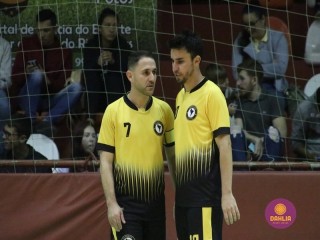 
<a style='margin-left: 5px;' class='btn btn-xs btn-social btn-facebook' href='https://www.facebook.com/sharer/sharer.php?u=https://ko-boladovale.web.getmuller.com.br/imgs/800-800-90/conteudo/fotos/1705/img1729.jpg' rel='popup' data-width='500' data-height='400'><i class='fa fa-facebook'></i>Compartilhar <span class='hidden-xs'>no Facebook</span>
</a> 
<a class='btn btn-default btn-xs' target='_blank' href='imgs/800-800-90/conteudo/fotos/1705/img1729.jpg'>
<span class='glyphicon glyphicon-cloud-download'></span> Salvar
</a> 
<span></span>