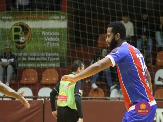 
<a style='margin-left: 5px;' class='btn btn-xs btn-social btn-facebook' href='https://www.facebook.com/sharer/sharer.php?u=https://ko-boladovale.web.getmuller.com.br/imgs/800-800-90/conteudo/fotos/1707/img2034.jpg' rel='popup' data-width='500' data-height='400'><i class='fa fa-facebook'></i>Compartilhar <span class='hidden-xs'>no Facebook</span>
</a> 
<a class='btn btn-default btn-xs' target='_blank' href='imgs/800-800-90/conteudo/fotos/1707/img2034.jpg'>
<span class='glyphicon glyphicon-cloud-download'></span> Salvar
</a> 
<span></span>