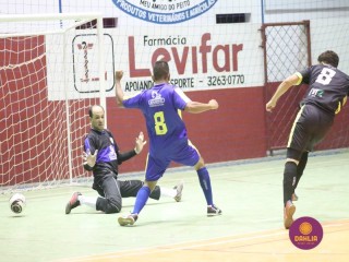 
<a style='margin-left: 5px;' class='btn btn-xs btn-social btn-facebook' href='https://www.facebook.com/sharer/sharer.php?u=https://ko-boladovale.web.getmuller.com.br/imgs/800-800-90/conteudo/fotos/1709/img2202.jpg' rel='popup' data-width='500' data-height='400'><i class='fa fa-facebook'></i>Compartilhar <span class='hidden-xs'>no Facebook</span>
</a> 
<a class='btn btn-default btn-xs' target='_blank' href='imgs/800-800-90/conteudo/fotos/1709/img2202.jpg'>
<span class='glyphicon glyphicon-cloud-download'></span> Salvar
</a> 
<span></span>