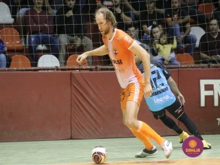 
<a style='margin-left: 5px;' class='btn btn-xs btn-social btn-facebook' href='https://www.facebook.com/sharer/sharer.php?u=https://ko-boladovale.web.getmuller.com.br/imgs/800-800-90/conteudo/fotos/1710/img2312.jpg' rel='popup' data-width='500' data-height='400'><i class='fa fa-facebook'></i>Compartilhar <span class='hidden-xs'>no Facebook</span>
</a> 
<a class='btn btn-default btn-xs' target='_blank' href='imgs/800-800-90/conteudo/fotos/1710/img2312.jpg'>
<span class='glyphicon glyphicon-cloud-download'></span> Salvar
</a> 
<span></span>