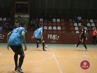 
<a style='margin-left: 5px;' class='btn btn-xs btn-social btn-facebook' href='https://www.facebook.com/sharer/sharer.php?u=https://ko-boladovale.web.getmuller.com.br/imgs/800-800-90/conteudo/fotos/1712/img2574.jpg' rel='popup' data-width='500' data-height='400'><i class='fa fa-facebook'></i>Compartilhar <span class='hidden-xs'>no Facebook</span>
</a> 
<a class='btn btn-default btn-xs' target='_blank' href='imgs/800-800-90/conteudo/fotos/1712/img2574.jpg'>
<span class='glyphicon glyphicon-cloud-download'></span> Salvar
</a> 
<span></span>