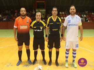 
<a style='margin-left: 5px;' class='btn btn-xs btn-social btn-facebook' href='https://www.facebook.com/sharer/sharer.php?u=https://ko-boladovale.web.getmuller.com.br/imgs/800-800-90/conteudo/fotos/1713/img2630.jpg' rel='popup' data-width='500' data-height='400'><i class='fa fa-facebook'></i>Compartilhar <span class='hidden-xs'>no Facebook</span>
</a> 
<a class='btn btn-default btn-xs' target='_blank' href='imgs/800-800-90/conteudo/fotos/1713/img2630.jpg'>
<span class='glyphicon glyphicon-cloud-download'></span> Salvar
</a> 
<span></span>