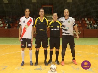 
<a style='margin-left: 5px;' class='btn btn-xs btn-social btn-facebook' href='https://www.facebook.com/sharer/sharer.php?u=https://ko-boladovale.web.getmuller.com.br/imgs/800-800-90/conteudo/fotos/1714/img2679.jpg' rel='popup' data-width='500' data-height='400'><i class='fa fa-facebook'></i>Compartilhar <span class='hidden-xs'>no Facebook</span>
</a> 
<a class='btn btn-default btn-xs' target='_blank' href='imgs/800-800-90/conteudo/fotos/1714/img2679.jpg'>
<span class='glyphicon glyphicon-cloud-download'></span> Salvar
</a> 
<span></span>