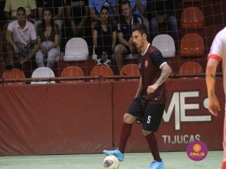 
<a style='margin-left: 5px;' class='btn btn-xs btn-social btn-facebook' href='https://www.facebook.com/sharer/sharer.php?u=https://ko-boladovale.web.getmuller.com.br/imgs/800-800-90/conteudo/fotos/1715/img2802.jpg' rel='popup' data-width='500' data-height='400'><i class='fa fa-facebook'></i>Compartilhar <span class='hidden-xs'>no Facebook</span>
</a> 
<a class='btn btn-default btn-xs' target='_blank' href='imgs/800-800-90/conteudo/fotos/1715/img2802.jpg'>
<span class='glyphicon glyphicon-cloud-download'></span> Salvar
</a> 
<span></span>